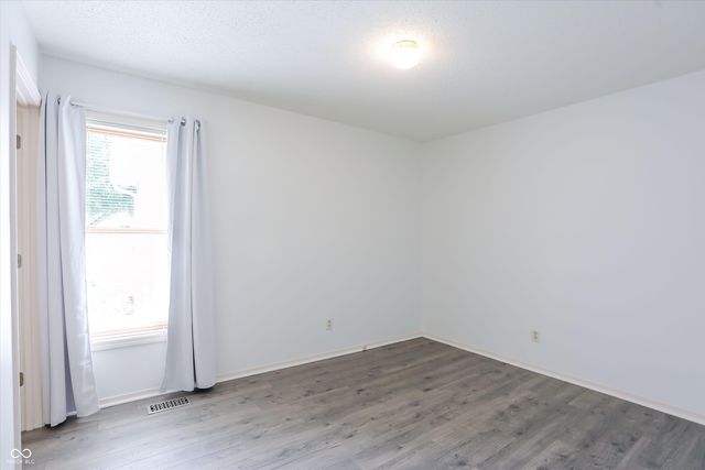 7726 Orchard Village Drive, Indianapolis, IN 46217