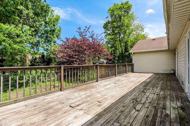7726 Orchard Village Drive, Indianapolis, IN 46217