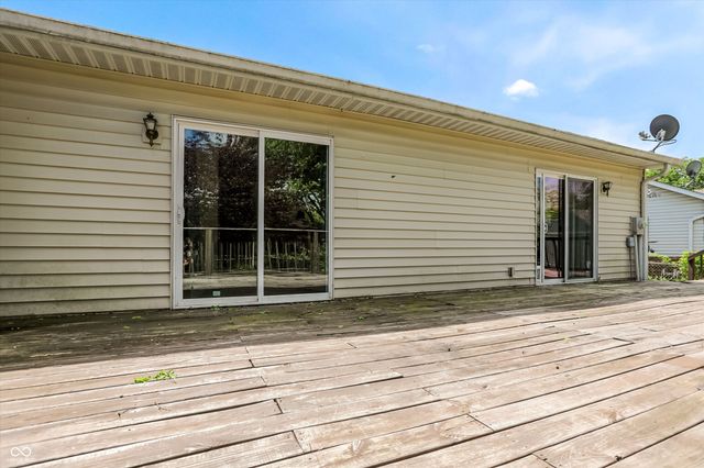 7726 Orchard Village Drive, Indianapolis, IN 46217