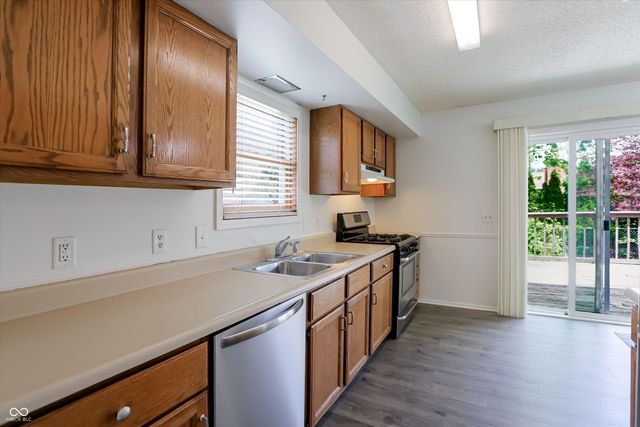 7726 Orchard Village Drive, Indianapolis, IN 46217