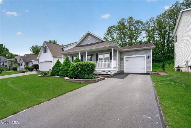 23 Victoria Way, Albany, NY 12209