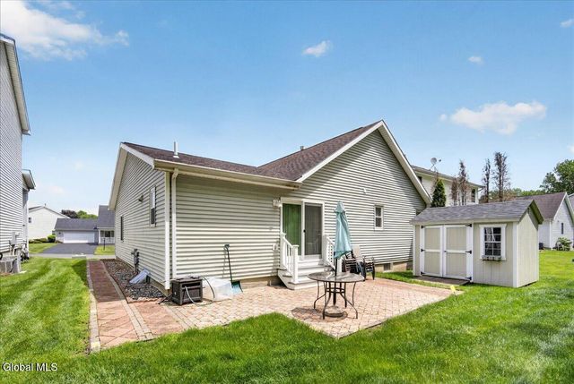23 Victoria Way, Albany, NY 12209