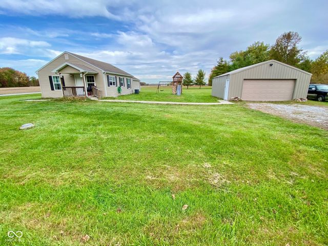 1740 S County Road 600 E, Butlerville, IN 47223