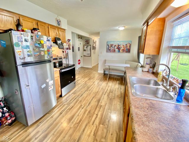 1740 S County Road 600 E, Butlerville, IN 47223