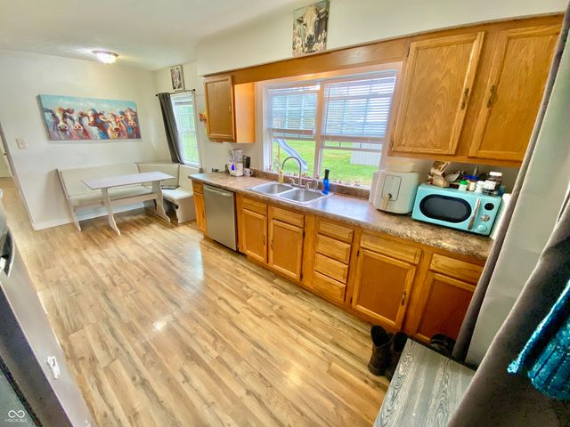 1740 S County Road 600 E, Butlerville, IN 47223