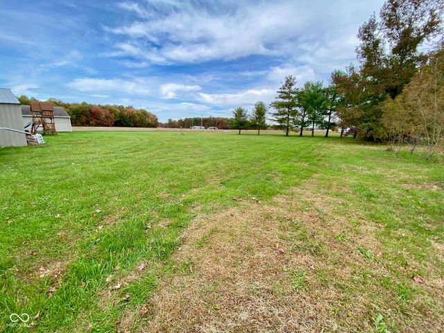 1740 S County Road 600 E, Butlerville, IN 47223