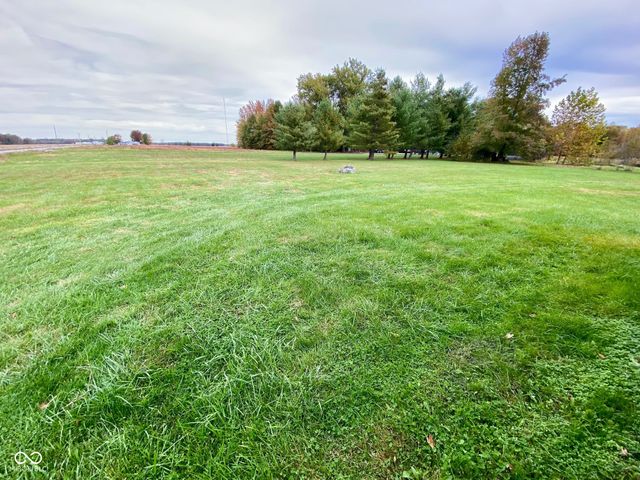 1740 S County Road 600 E, Butlerville, IN 47223