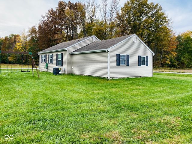 1740 S County Road 600 E, Butlerville, IN 47223