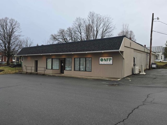 21 Water Street, Orleans, VT 05860