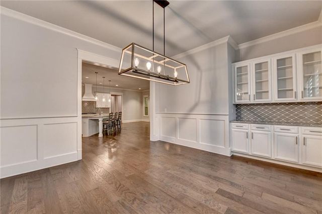 925 Settles Creek Way, Suwanee, GA 30024