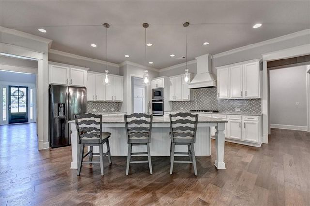 925 Settles Creek Way, Suwanee, GA 30024