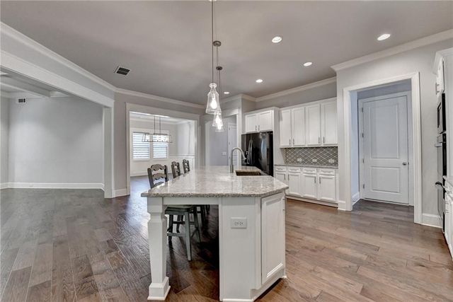 925 Settles Creek Way, Suwanee, GA 30024