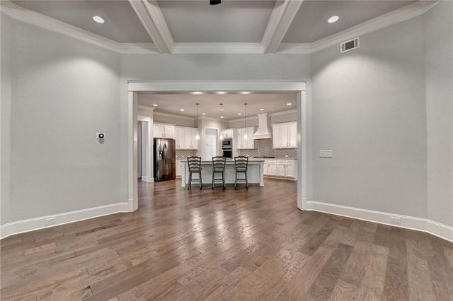 925 Settles Creek Way, Suwanee, GA 30024