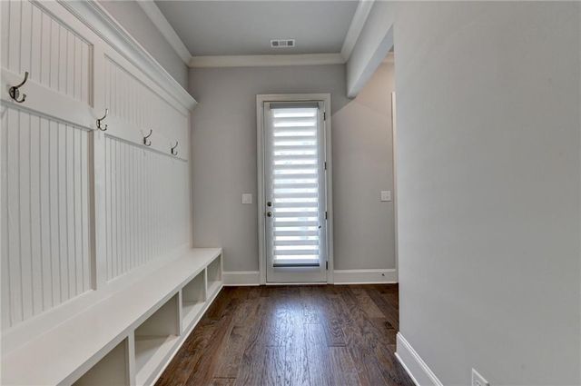 925 Settles Creek Way, Suwanee, GA 30024