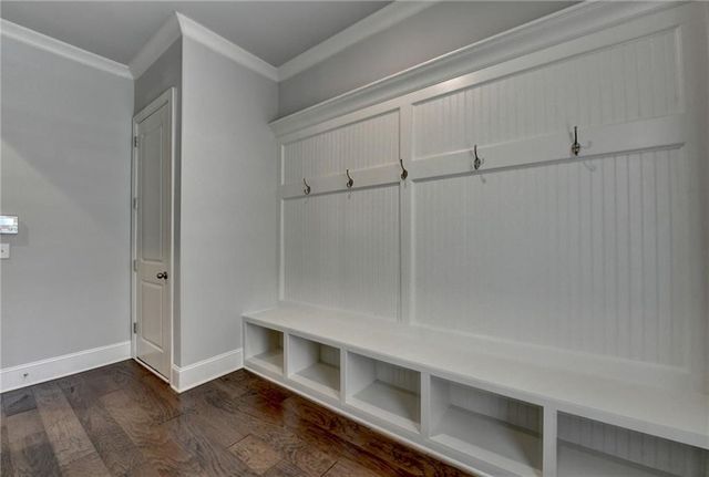 925 Settles Creek Way, Suwanee, GA 30024