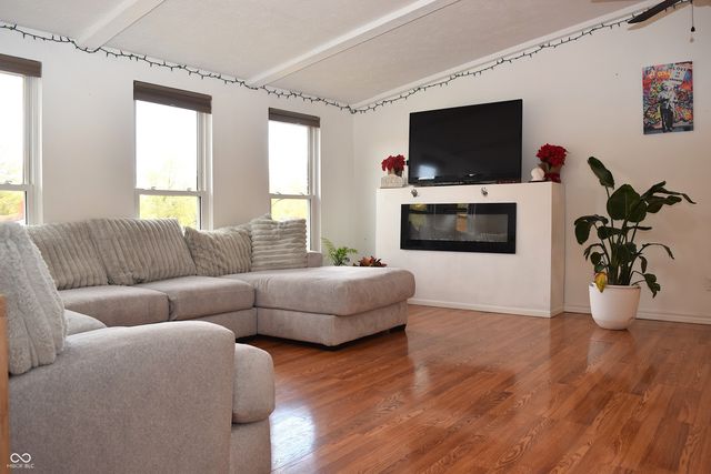 8059 Harvest Lane, Indianapolis, IN 46256