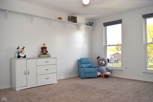 8059 Harvest Lane, Indianapolis, IN 46256