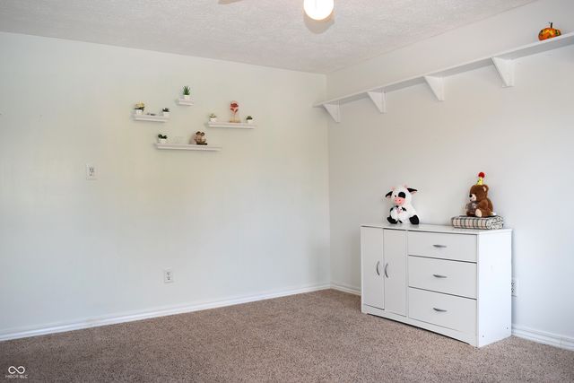 8059 Harvest Lane, Indianapolis, IN 46256