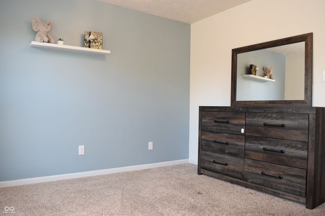 8059 Harvest Lane, Indianapolis, IN 46256