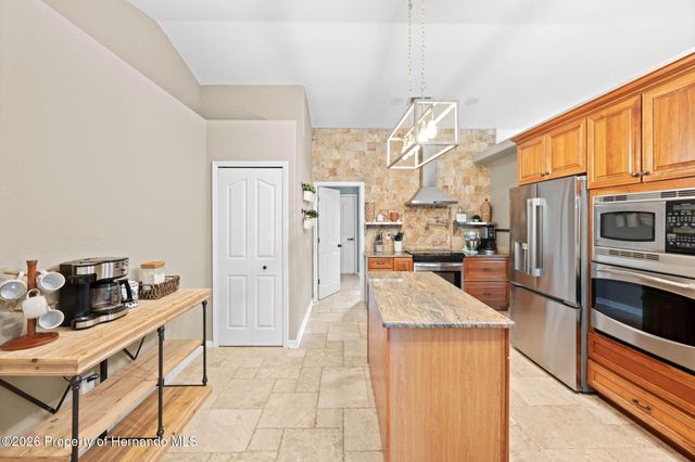 14220 Ermine Owl Road, Brooksville, FL 34614