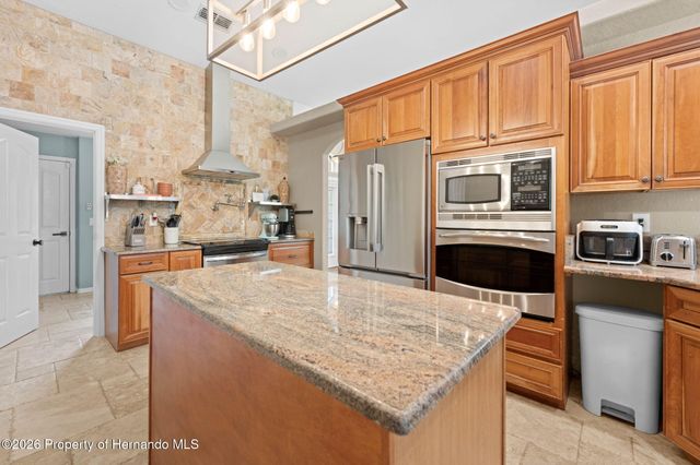 14220 Ermine Owl Road, Brooksville, FL 34614