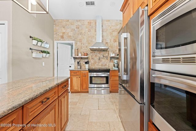 14220 Ermine Owl Road, Brooksville, FL 34614