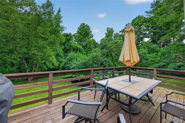 223 Trailtop Court, Chesterfield, MO 63017