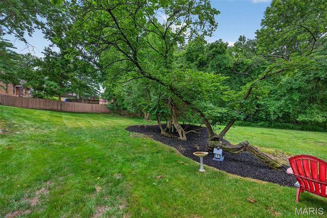 223 Trailtop Court, Chesterfield, MO 63017