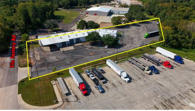 2005 Tile Factory Road, Palestine, TX 75801