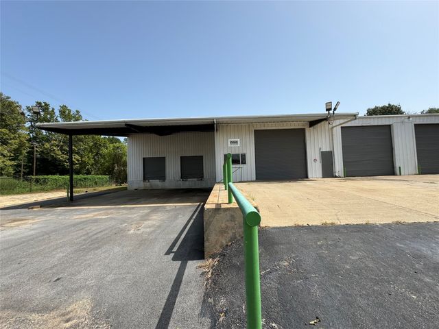 2005 Tile Factory Road, Palestine, TX 75801