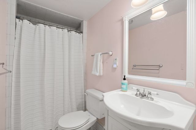 8 Avon Rd, Wellesley, MA 02482