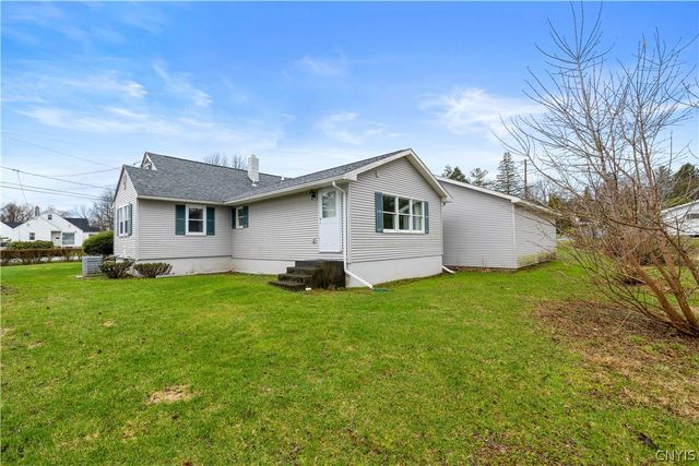 65 Sherrill Lane, New Hartford, NY 13413