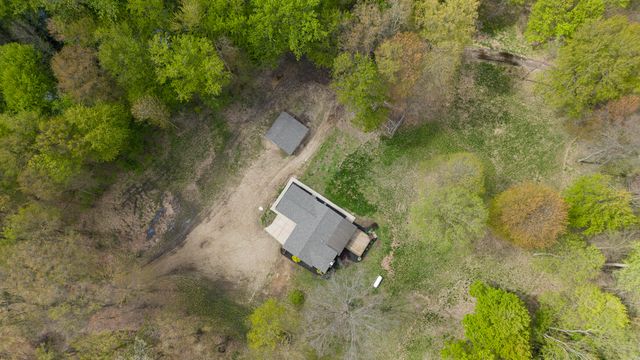 38338 64th Avenue, Paw Paw Twp, MI 49079