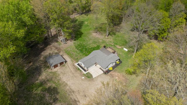 38338 64th Avenue, Paw Paw Twp, MI 49079