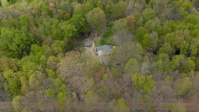 38338 64th Avenue, Paw Paw Twp, MI 49079
