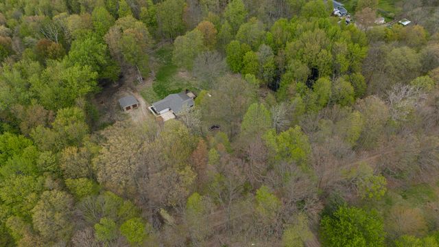 38338 64th Avenue, Paw Paw Twp, MI 49079