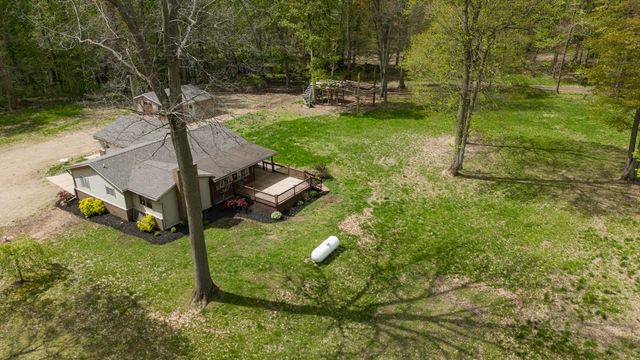 38338 64th Avenue, Paw Paw Twp, MI 49079