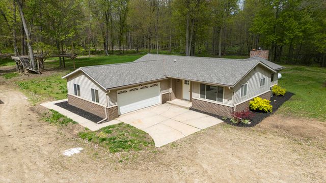38338 64th Avenue, Paw Paw Twp, MI 49079