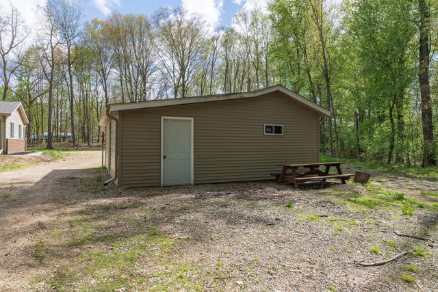 38338 64th Avenue, Paw Paw Twp, MI 49079