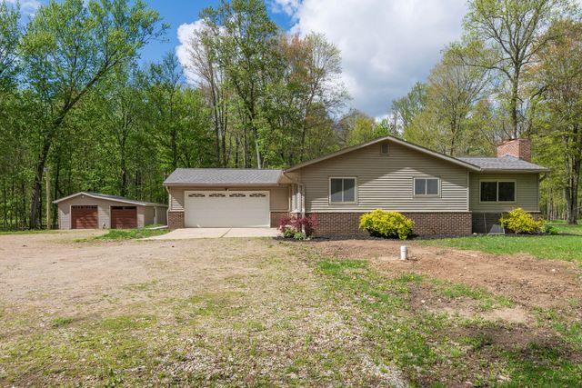 38338 64th Avenue, Paw Paw Twp, MI 49079