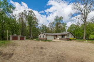 38338 64th Avenue, Paw Paw Twp, MI 49079