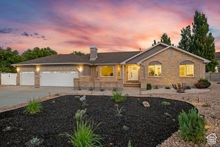 1583 W HEATHER DOWNS CIR, South Jordan, UT 84095