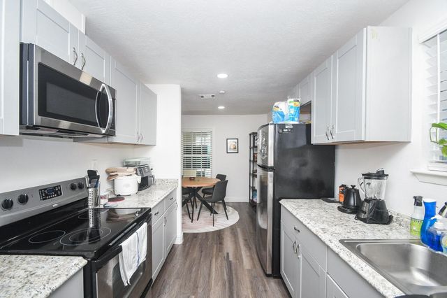 11443 Newbrook Drive, Houston, TX 77072