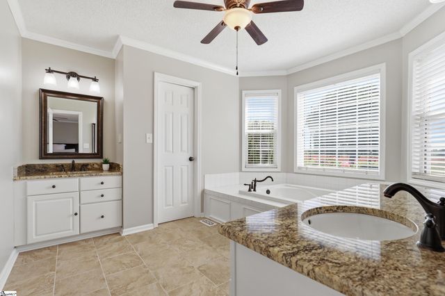 475 Mcmahan Mill Road, Piedmont, SC 29673