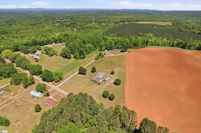 475 Mcmahan Mill Road, Piedmont, SC 29673