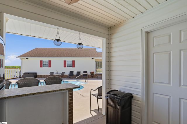 475 Mcmahan Mill Road, Piedmont, SC 29673