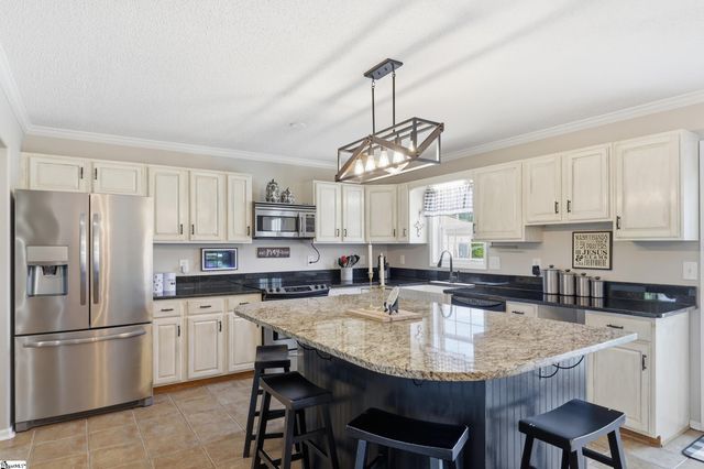 475 Mcmahan Mill Road, Piedmont, SC 29673