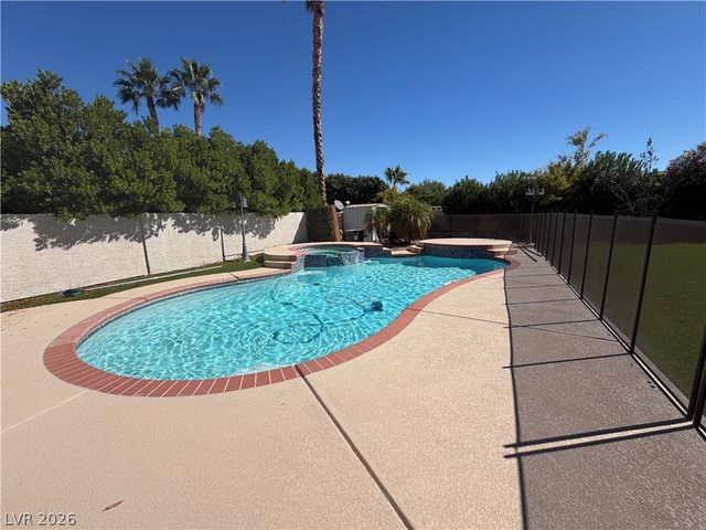 8330 Coyado Street, Las Vegas, NV 89123