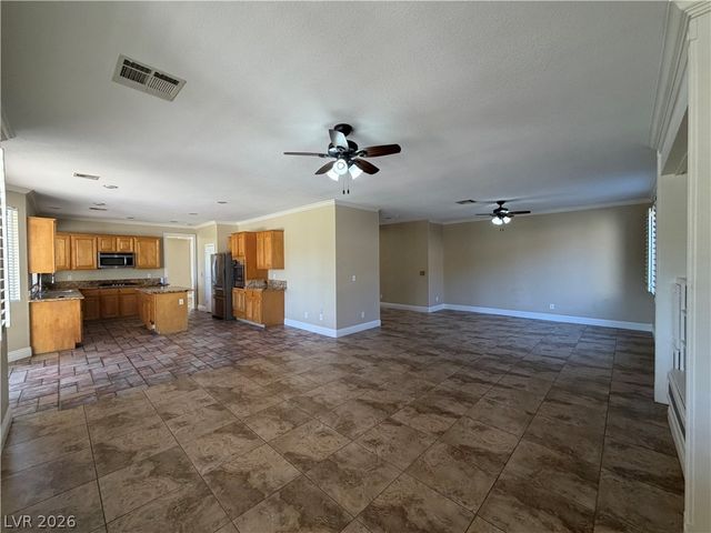 8330 Coyado Street, Las Vegas, NV 89123