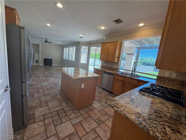8330 Coyado Street, Las Vegas, NV 89123